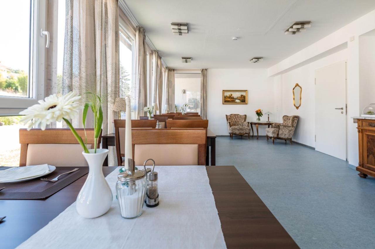 Hotel Am Kirchplatz Юберлинген Екстериор снимка