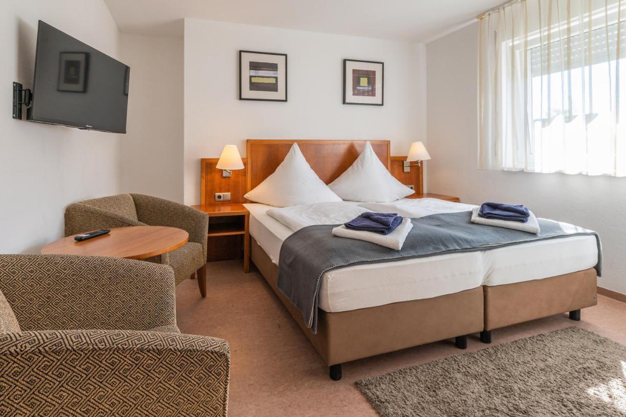 Hotel Am Kirchplatz Юберлинген Екстериор снимка