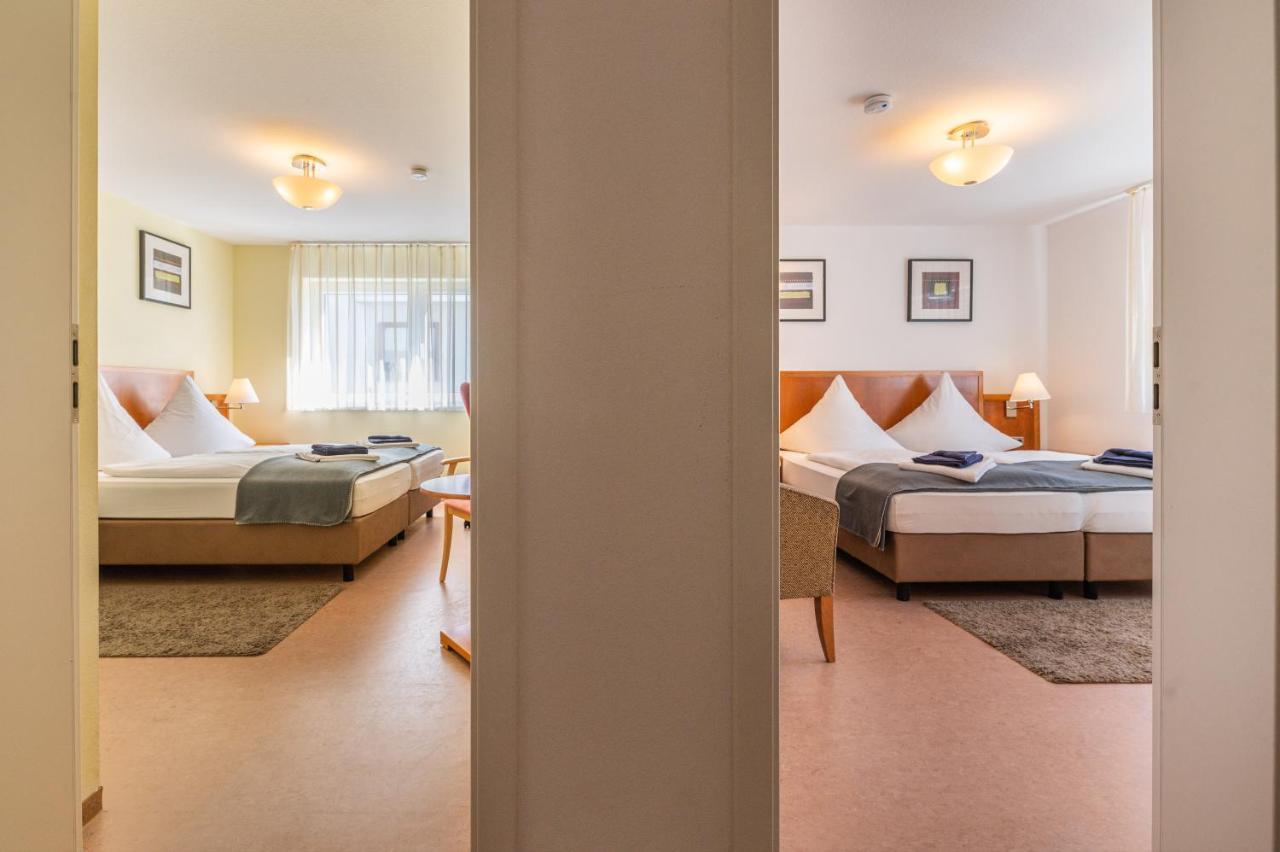 Hotel Am Kirchplatz Юберлинген Екстериор снимка