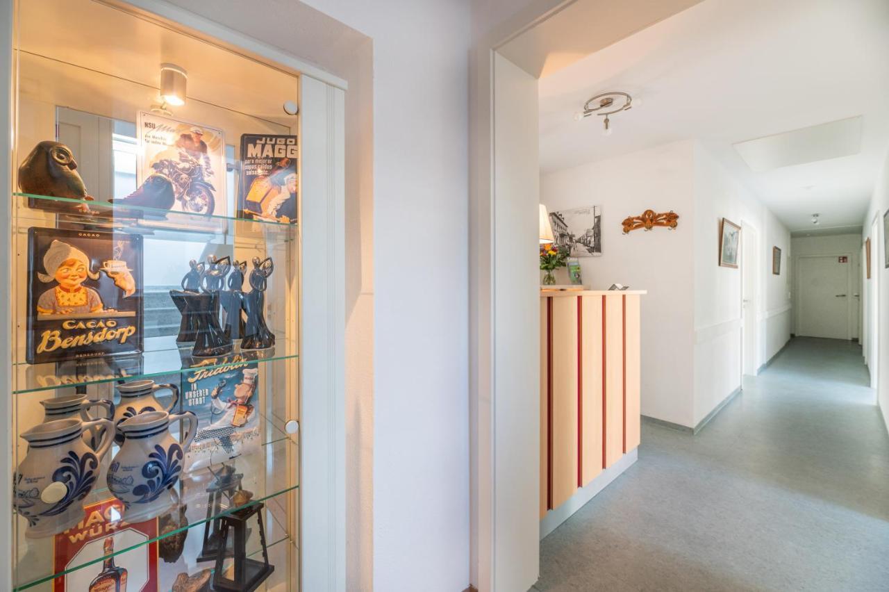 Hotel Am Kirchplatz Юберлинген Екстериор снимка