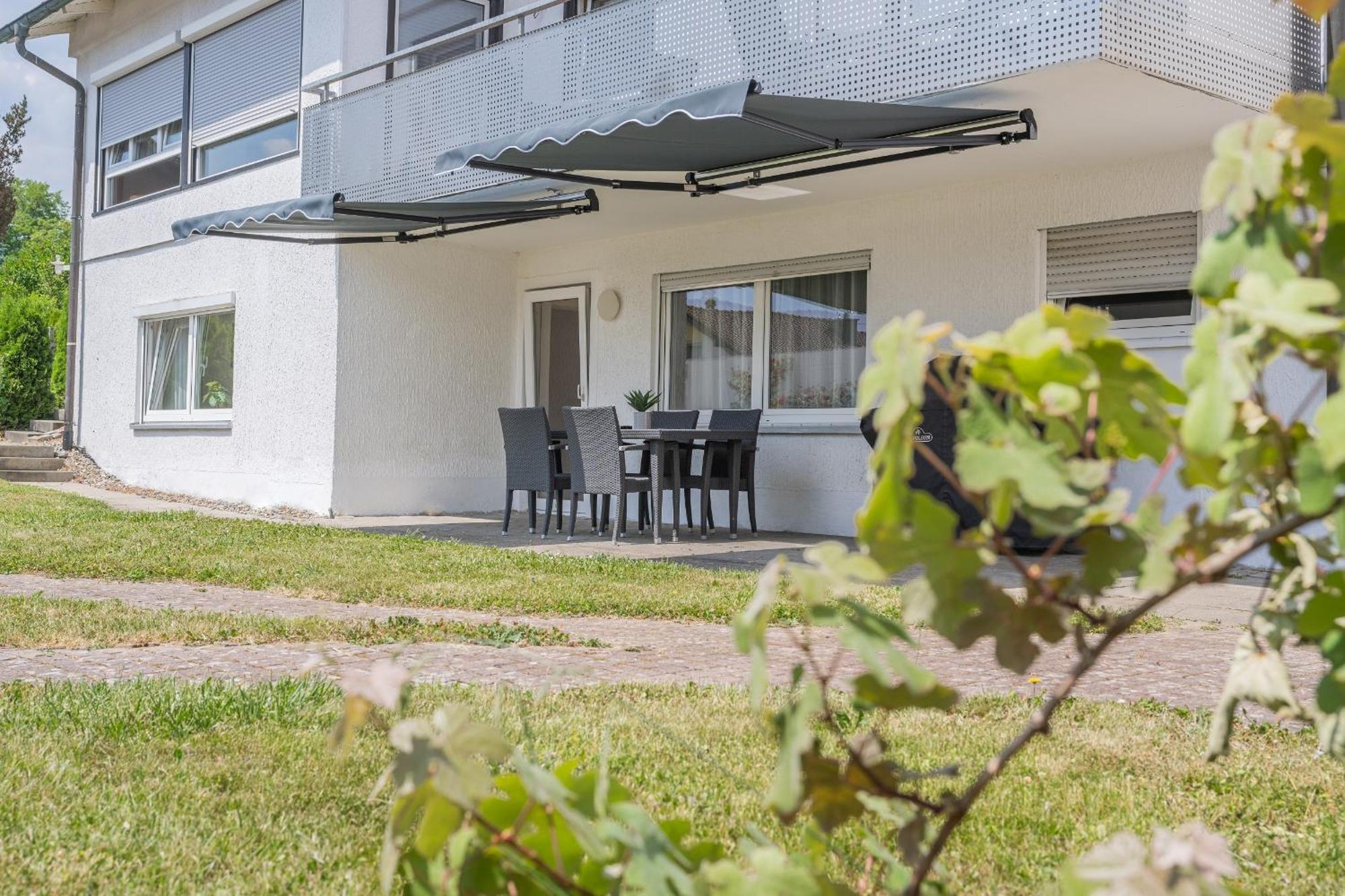 Hotel Am Kirchplatz Юберлинген Екстериор снимка